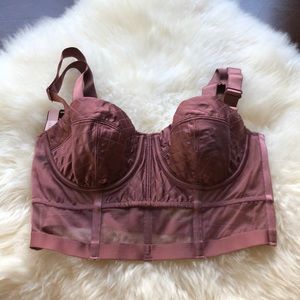 NWT Victoria’s Secret quilted lined balconet!